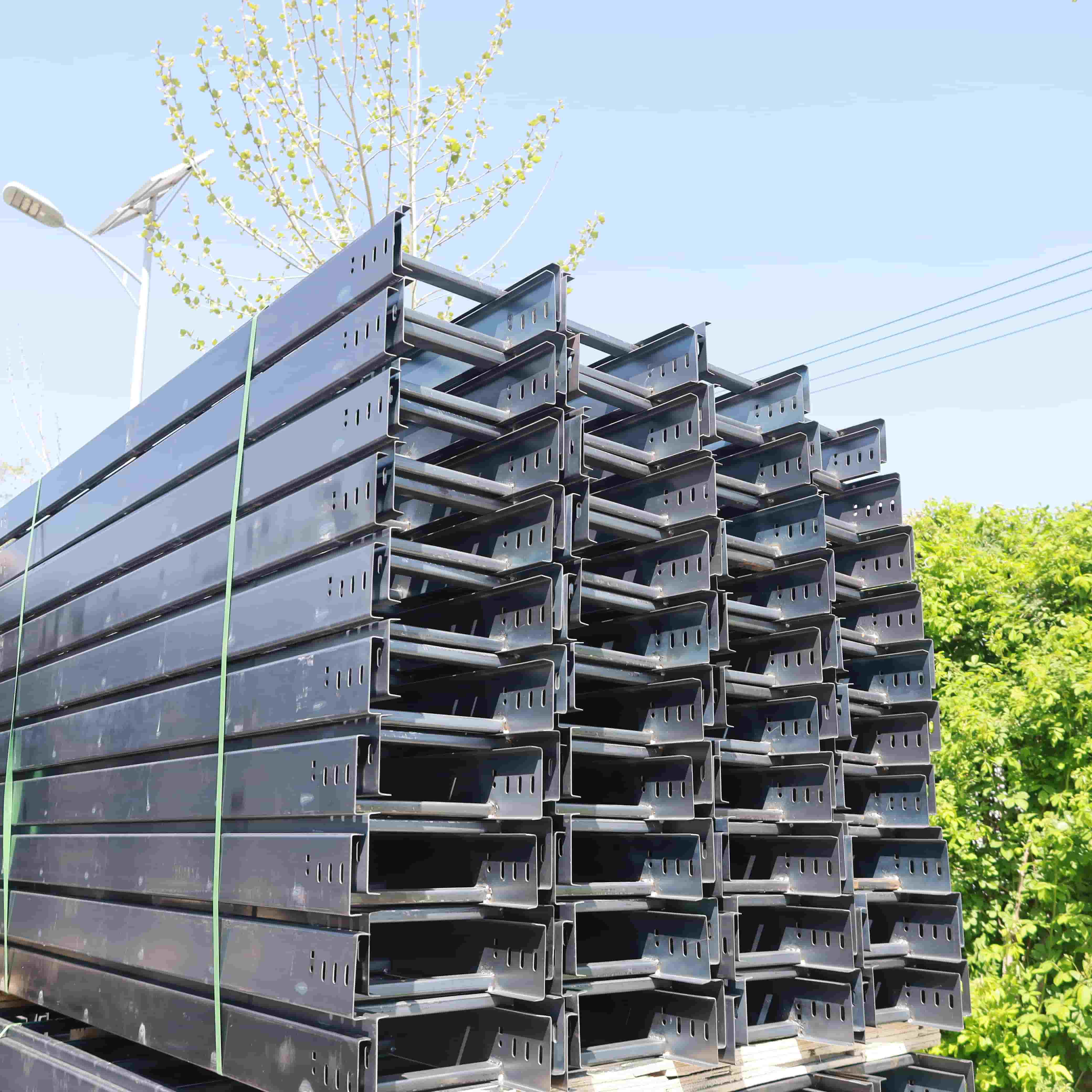 Merdiven Tipi Kablo Köprüsü