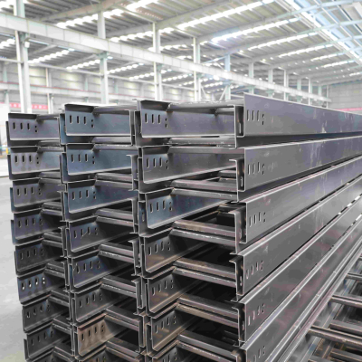 Merdiven Tipi Kablo Köprüsü