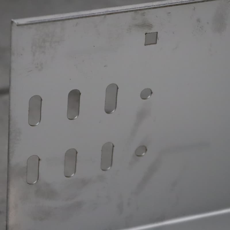 kablo tepsisi kablo tepsisi