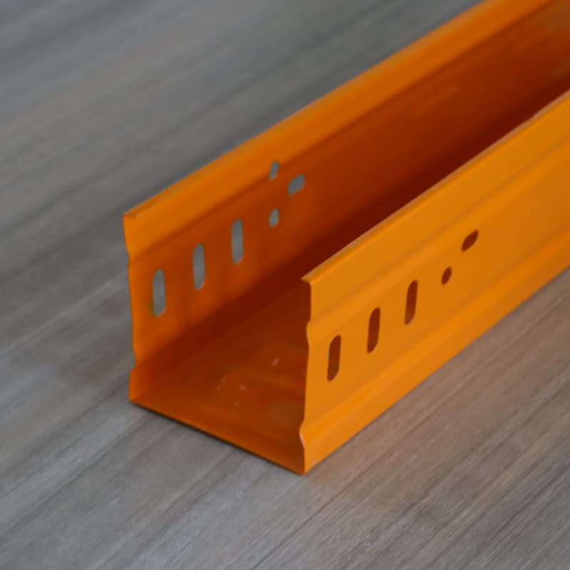 Oluklu köprü çerçevesi