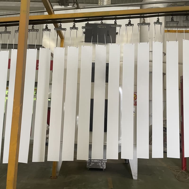 Yanmaz kablo tepsisi Yanmaz kablo tepsisi